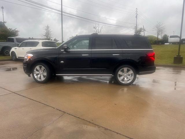 2024 ford expedition king ranch
