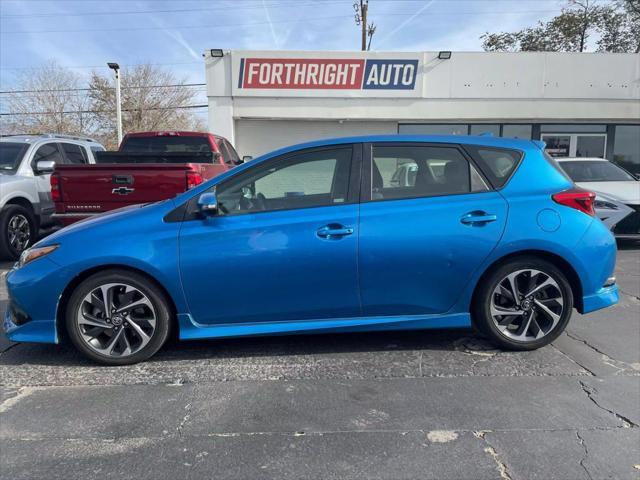 2018 toyota corolla im base