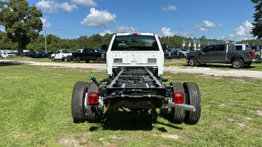 2024 Ford F-550