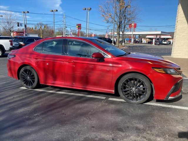 2022 toyota camry xse