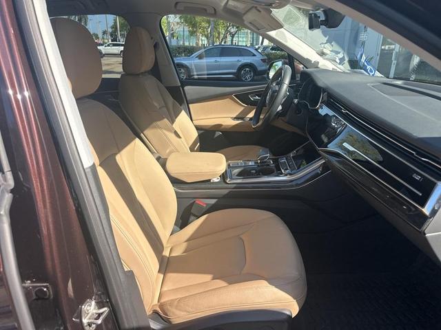 2021 audi q7 45 premium plus