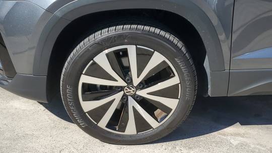 2022 Volkswagen Taos