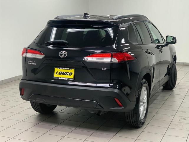 2024 toyota corolla cross le