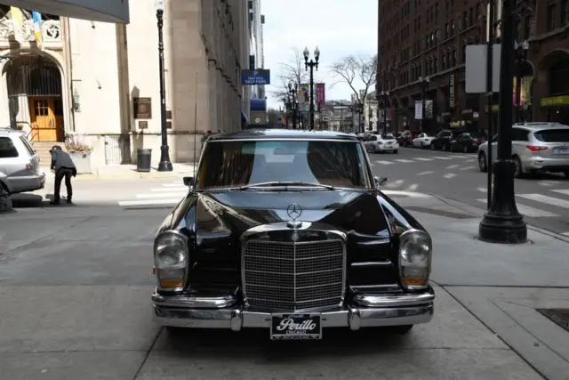 1968 used automatic v 8 sedan