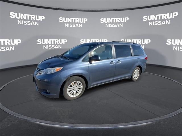 2017 toyota sienna l