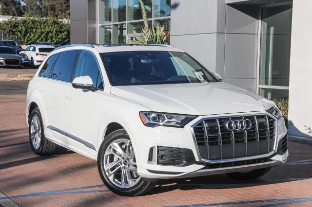 2024 audi q7 45 premium