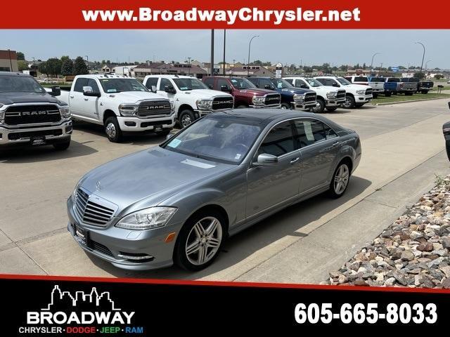 2013 mercedes-benz s-class s 550 4matic