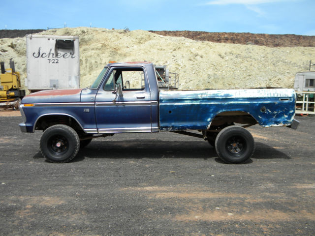 vintage v8 4 speed 4" lift runs/drives complete great patina light rust project
