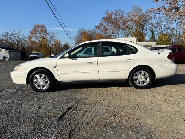 2005 ford taurus sel