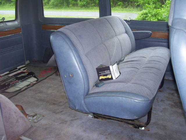 1987 b150 shorty van 6cyl cruise,a/c.int wipers