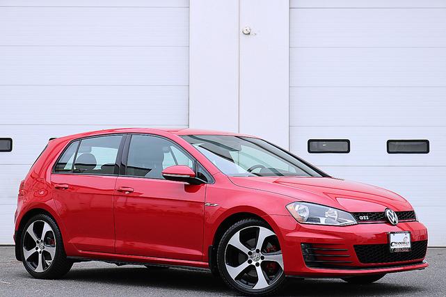 2017 volkswagen golf gti s 4-door