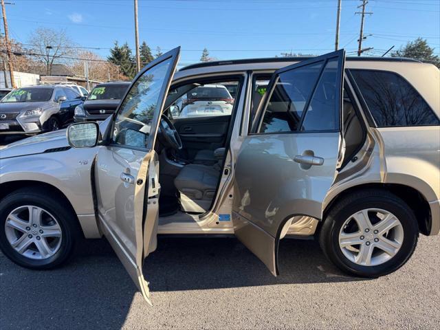 2006 suzuki grand vitara luxury