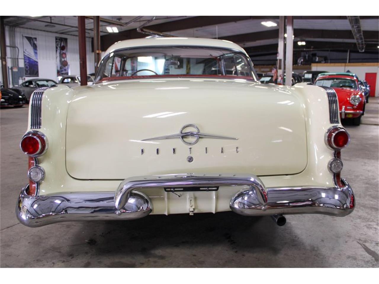 1955 pontiac chieftain