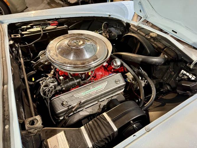 drop-top icon: 1957 ford thunderbird convertible in niceville, florida