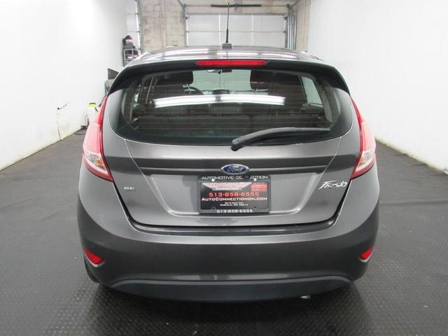 2019 ford fiesta se
