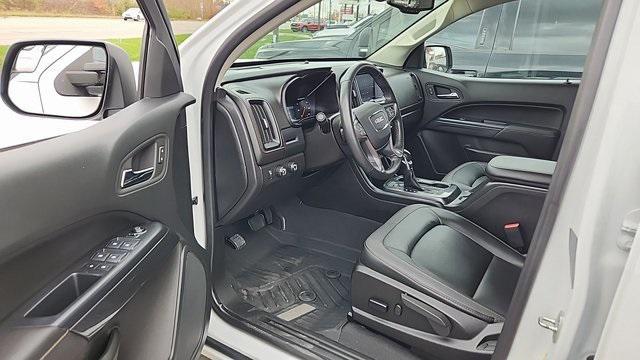 2022 gmc canyon base