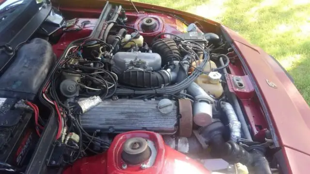 low mileage porsche 924 no rust ever.titled in my name
