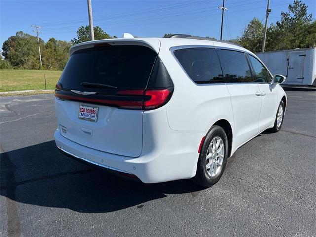 2022 chrysler pacifica touring-l