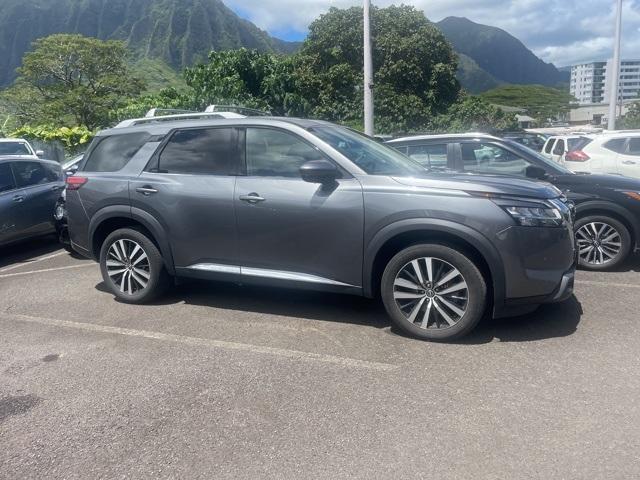 2023 nissan pathfinder platinum