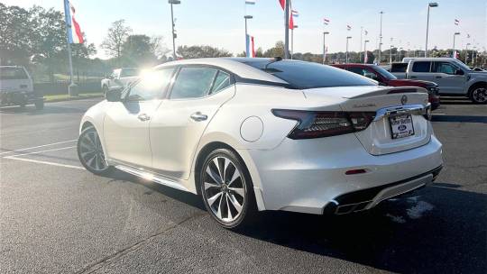 2023 Nissan Maxima