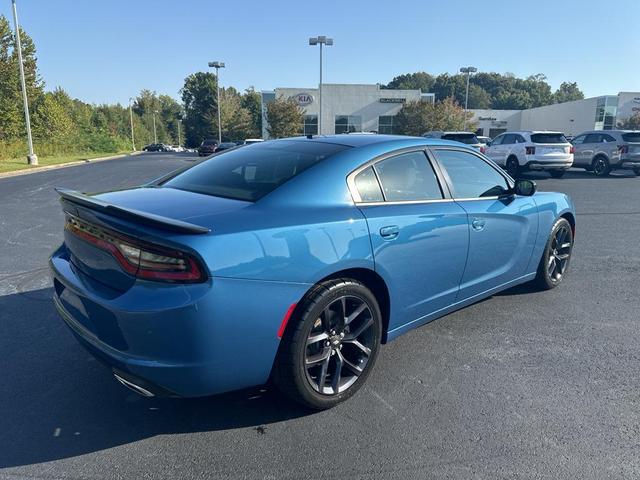 2022 dodge charger sxt