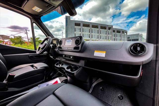 2024 mercedes-benz sprinter 2500 high roof