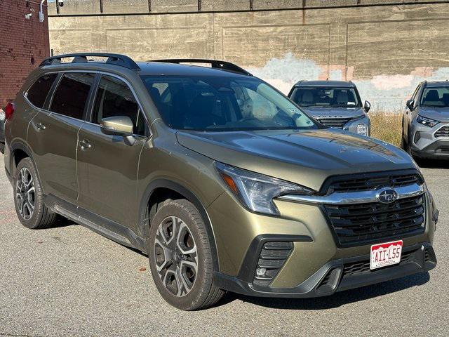 2023 subaru ascent limited 7-passenger
