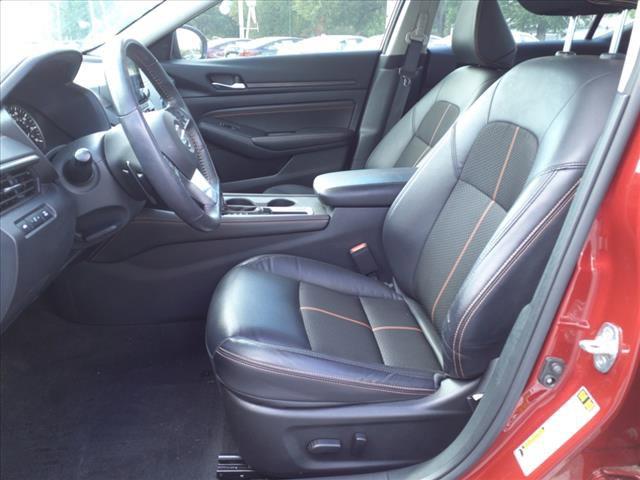 2022 nissan altima 2.5 sr