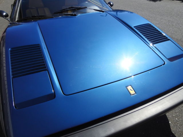 1977 308 gtb super low miles. azzurro