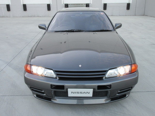 1990 nissan skyline gt-r -rb26dett - turbo super clean!