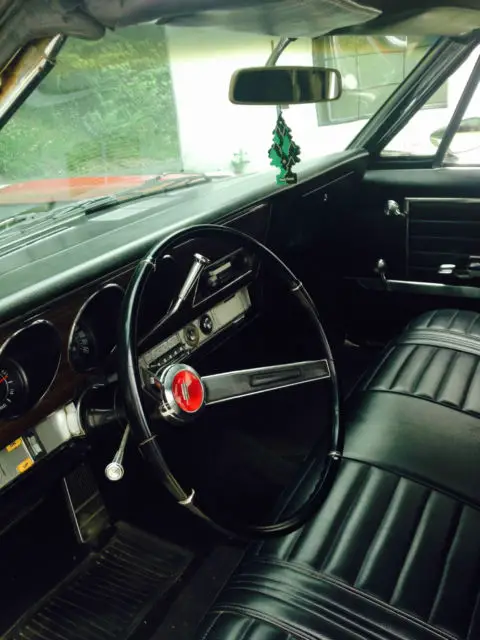 1967 delta 88 convertible w/ glass 460 cu in matching #'s ready to drive nice