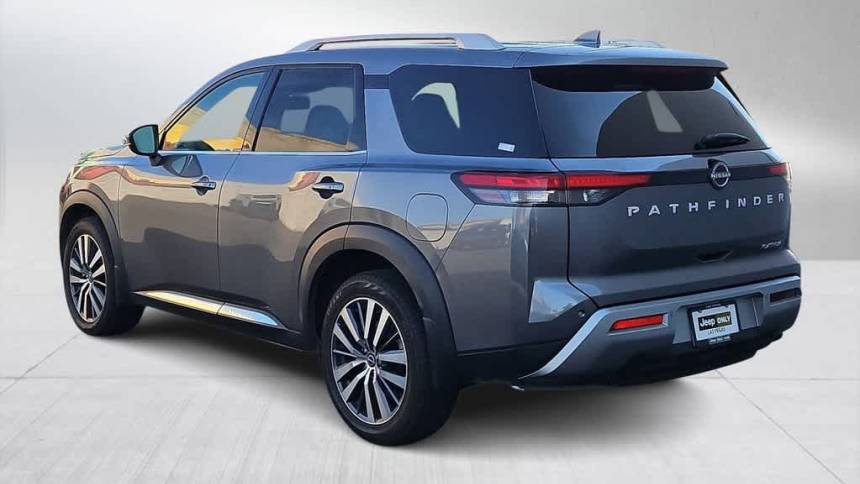 2022 nissan pathfinder platinum