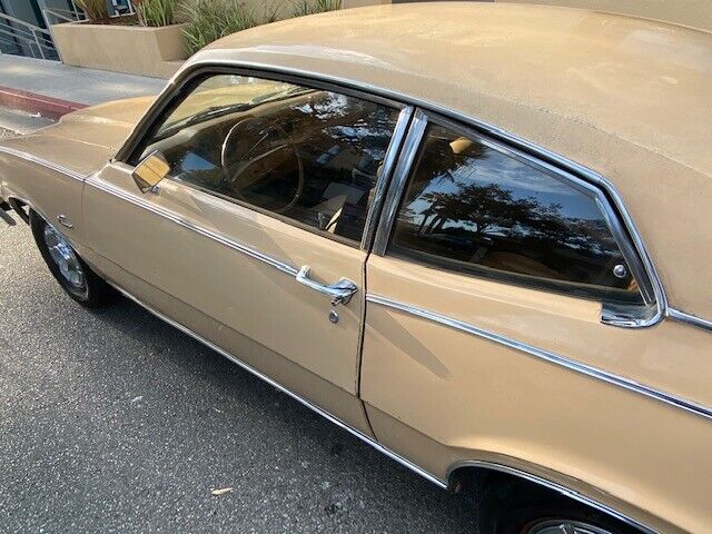 1976 mercury comet coupe. beautiful, all original, rust-free example