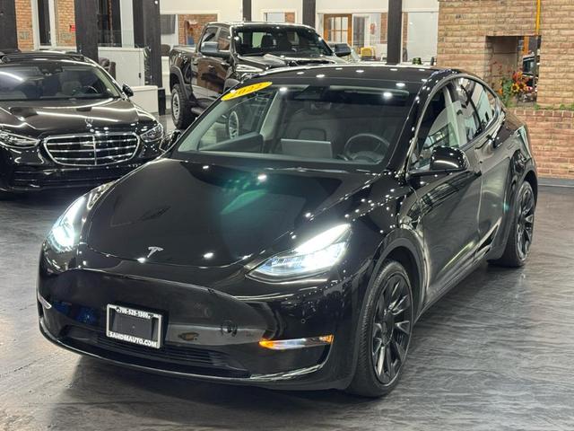 2022 tesla model y long range