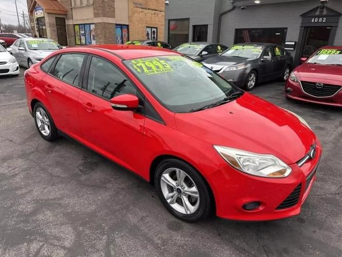 2014 ford focus se sedan 4d in louisville, kentucky
