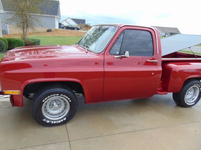 1983 gmc stepside truck