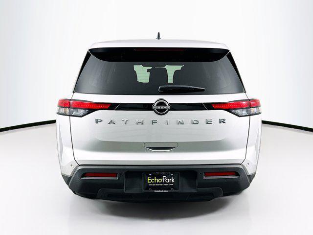 2023 nissan pathfinder s fwd