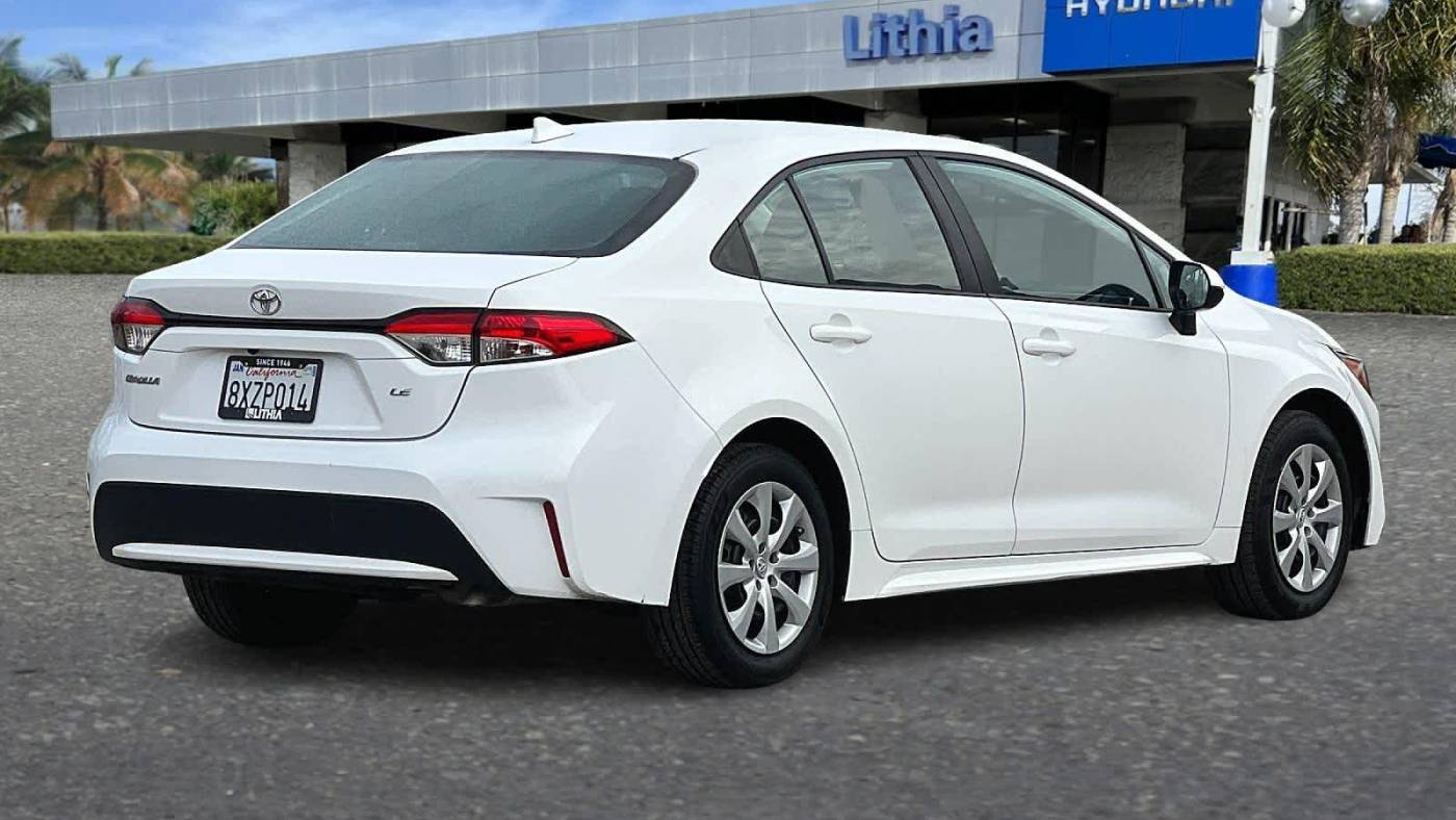 2022 toyota corolla le