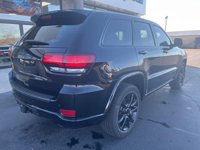 2021 jeep grand cherokee laredo
