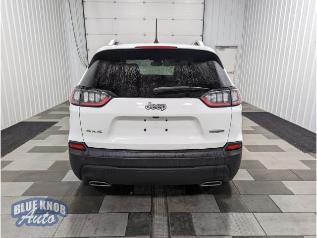 2021 jeep cherokee latitude lux