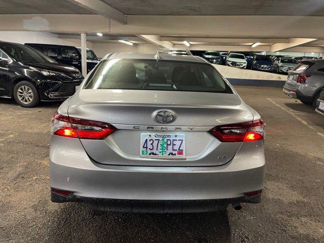 2023 toyota camry le