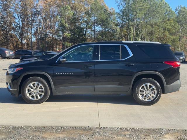 2018 chevrolet traverse lt cloth