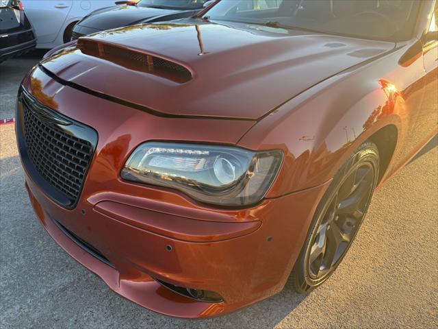 2021 chrysler 300 touring