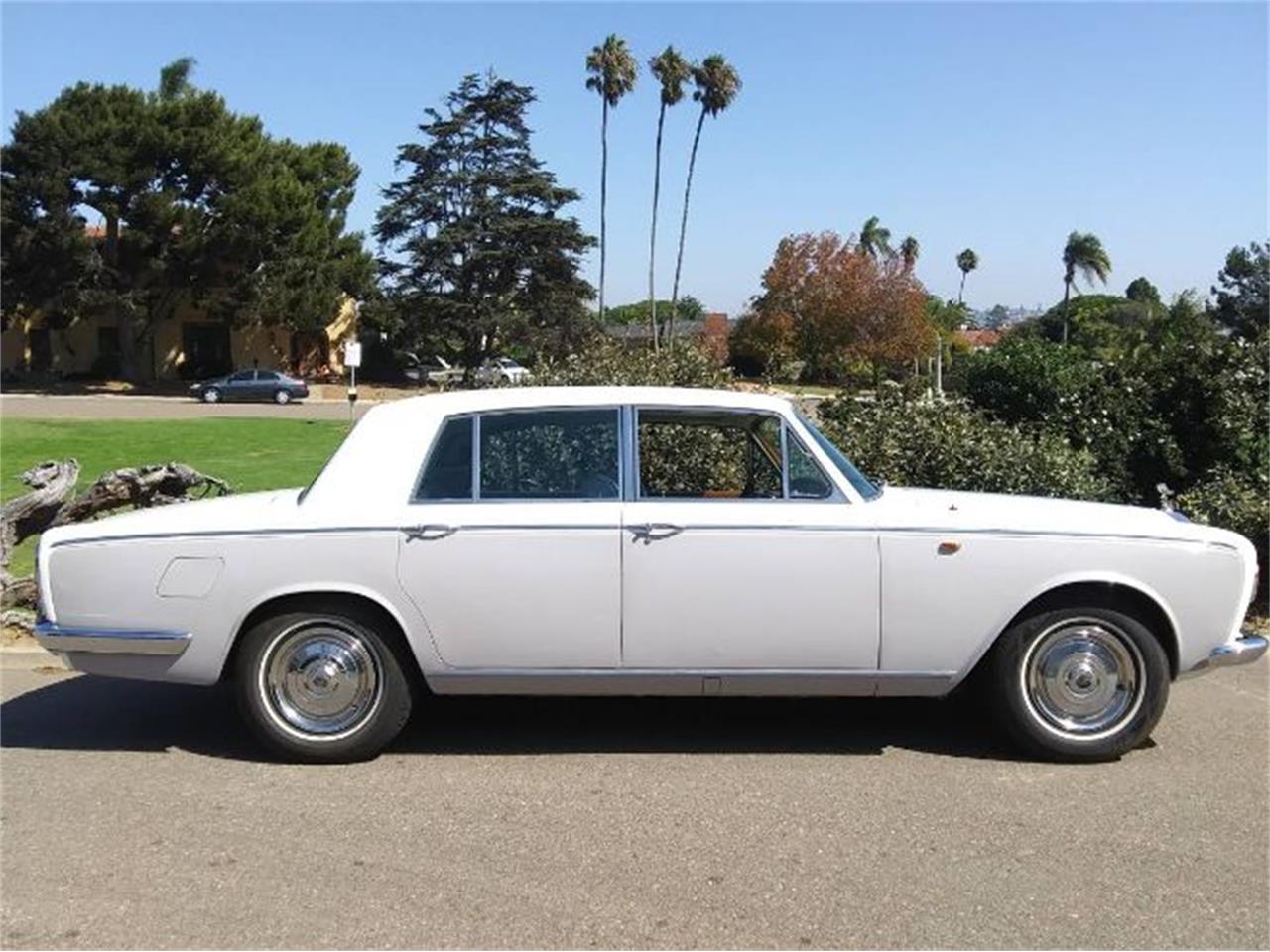 1967 rolls-royce silver shadow