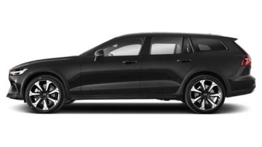 2025 Volvo V60 Cross Country