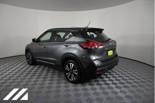 2020 nissan kicks sr in forest lake, minnesota
