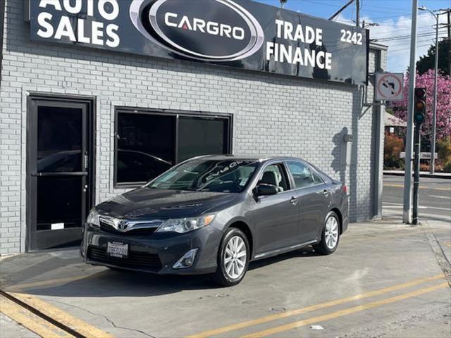 2013 toyota camry hybrid xle