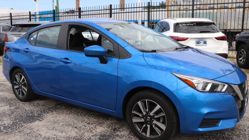 2021 nissan versa sv