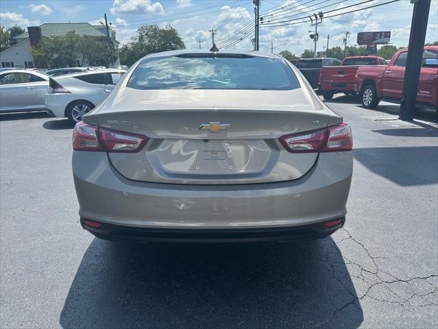 2022 chevrolet malibu fwd lt