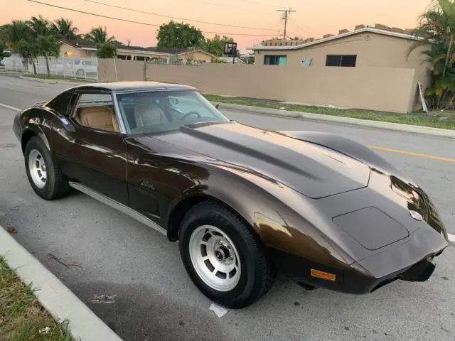 1976 corvette 35k original miles, nice car, no reserve